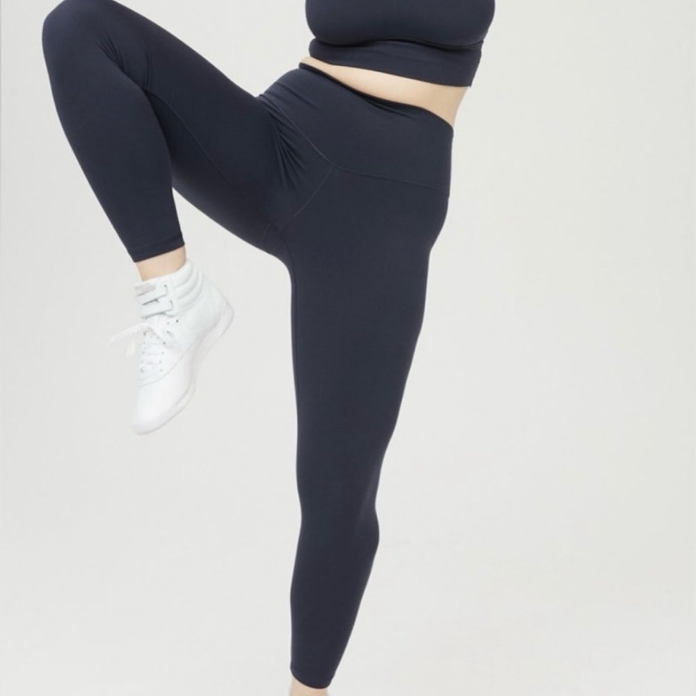 Aerie OFFLINE Real Me High Waisted 7/8 Legging Navy